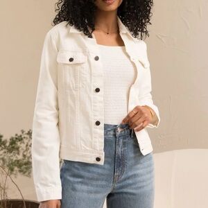 ABLE The Bailey Classic Jacket White Denim XL – Sold Out